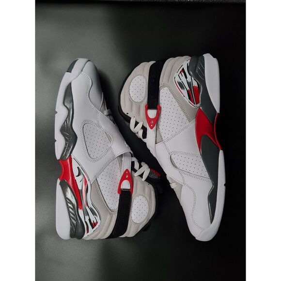 Jordan 8 Retro White True Red (2025). SIZE 7.5 - 305381-100 main image 7